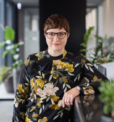 Monika Hartl