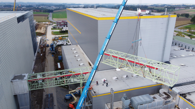 Hartl Metall Förderbrücke für packit